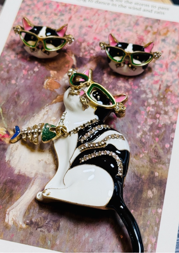 黄铜珐琅耳饰 《喵的时尚》原标款！中古vintage猫咪卡通耳钉胸针