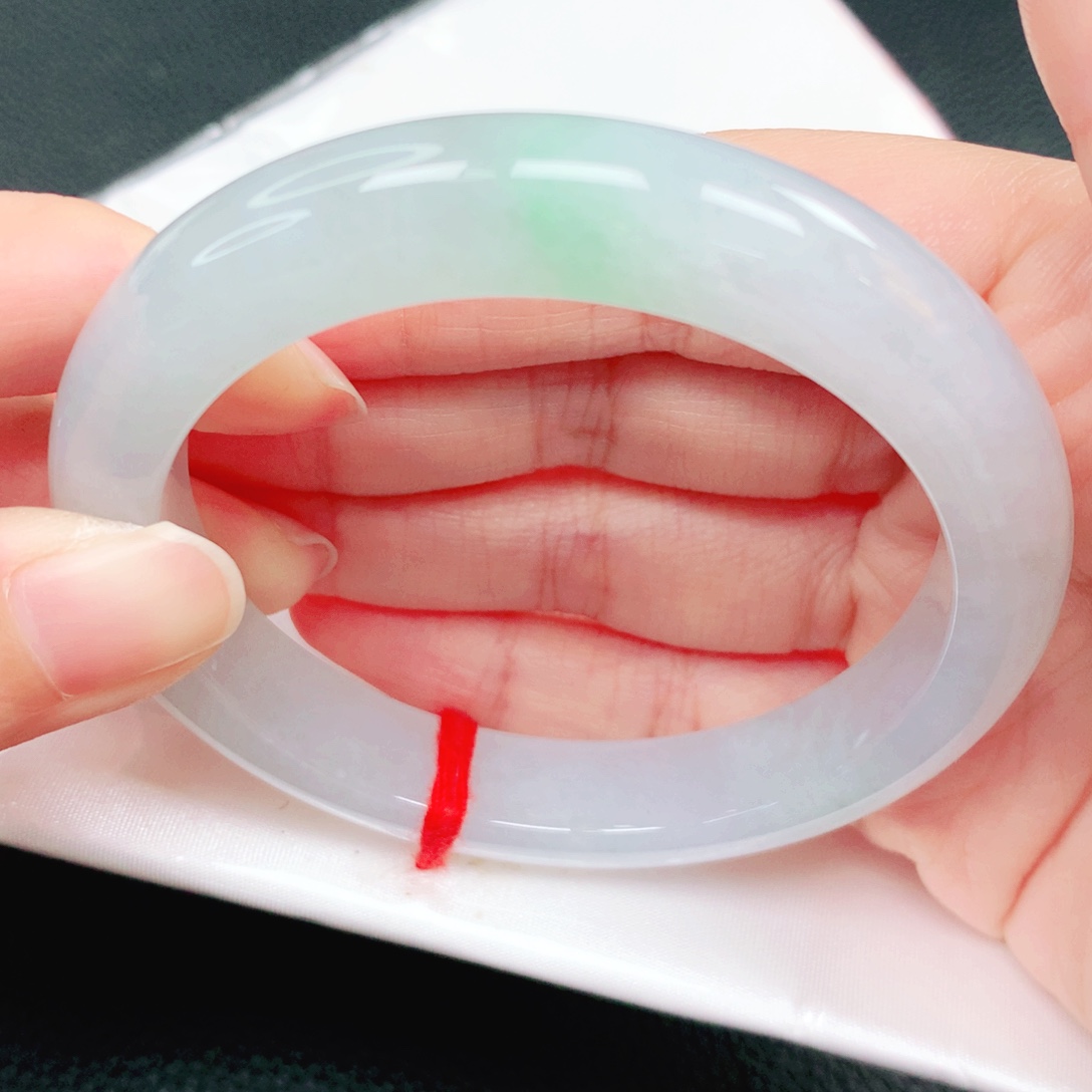 翡翠未镶嵌手镯57圈