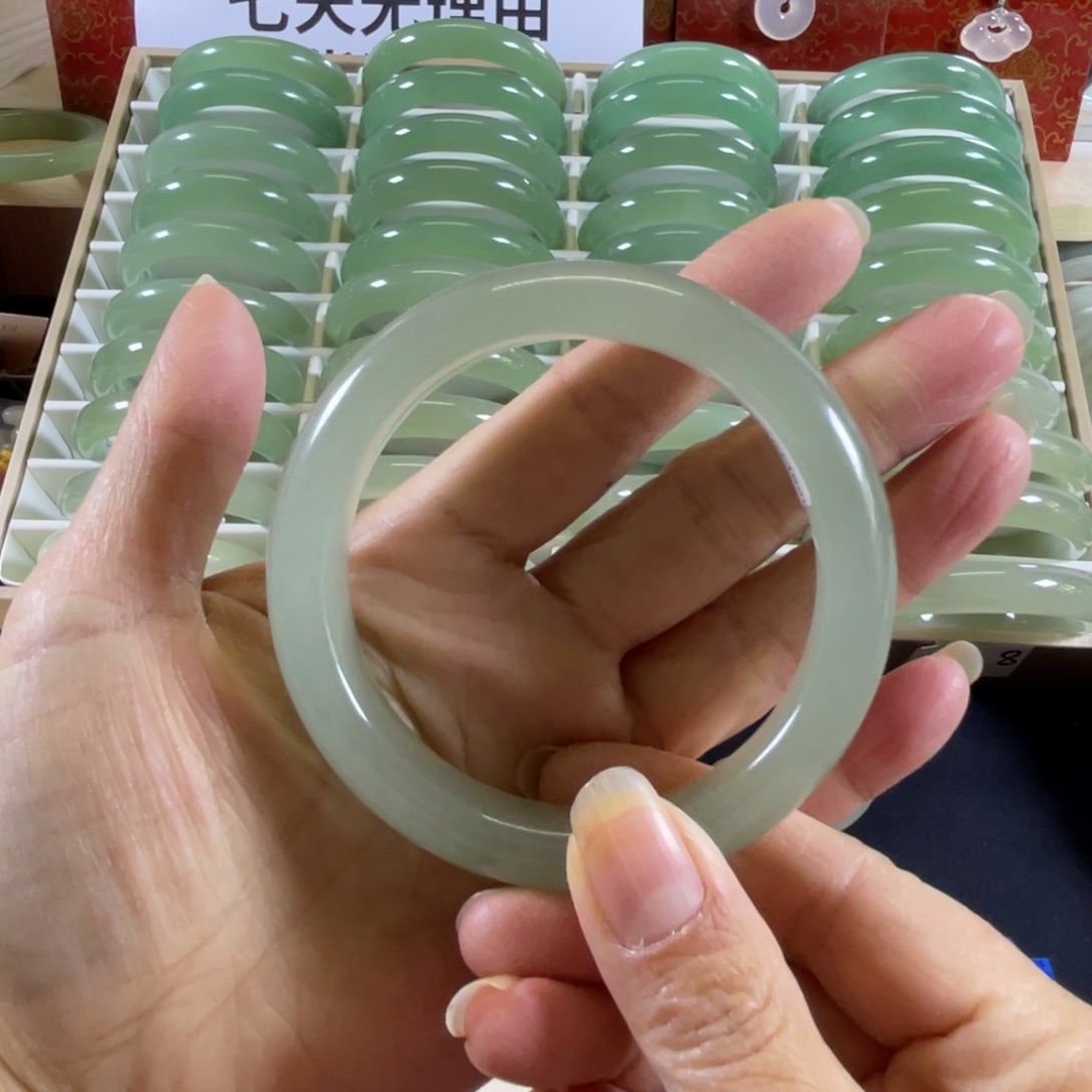 东陵石未镶嵌手镯59.6