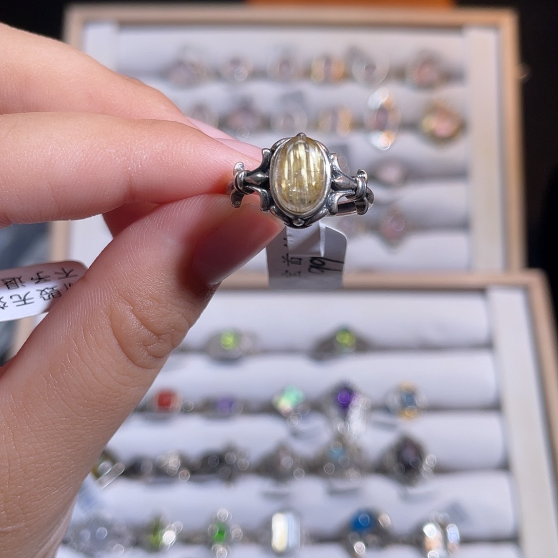 银S925镶嵌戒指水晶