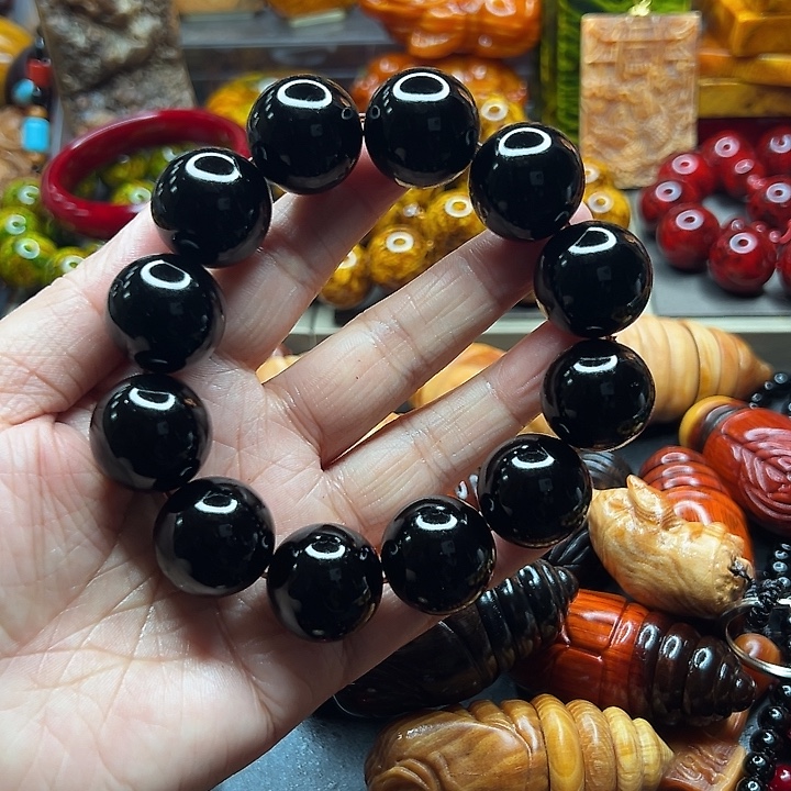 琥珀木雷击炭化手串