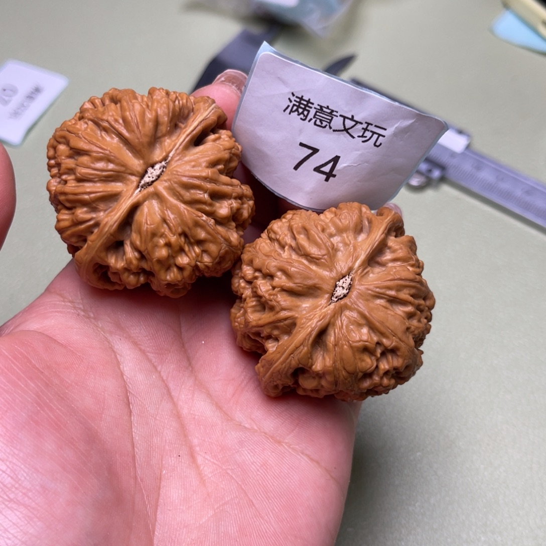 契***人文玩核桃吊坠粗筋74