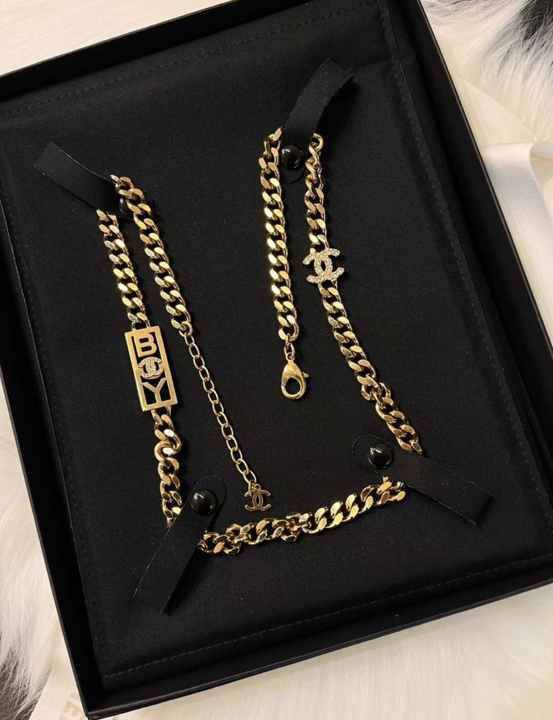 99新 Chanel/香奈儿 金色方块项链/jm13500