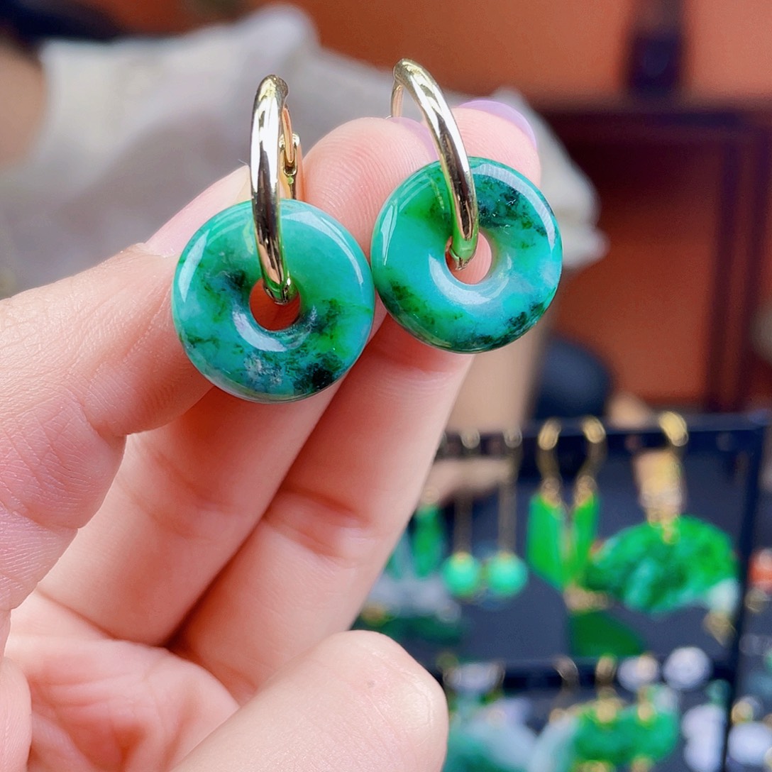 翡翠未镶嵌耳饰饰品