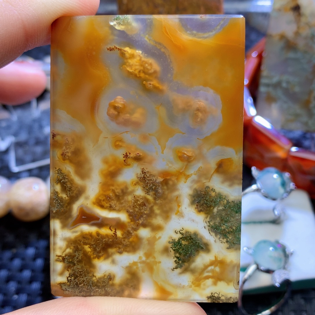 未镶嵌颈饰玛瑙/玉髓十*子