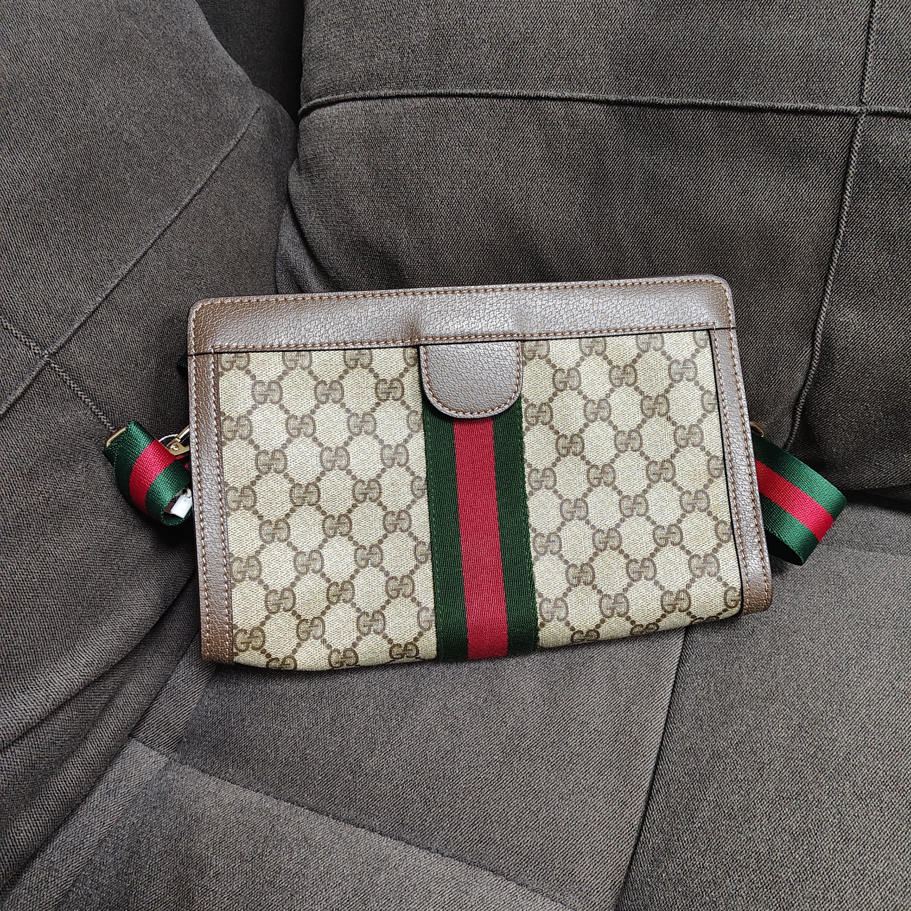 95新 GUCCI/古驰 G专属/古驰洗漱夹子手拿包/03003