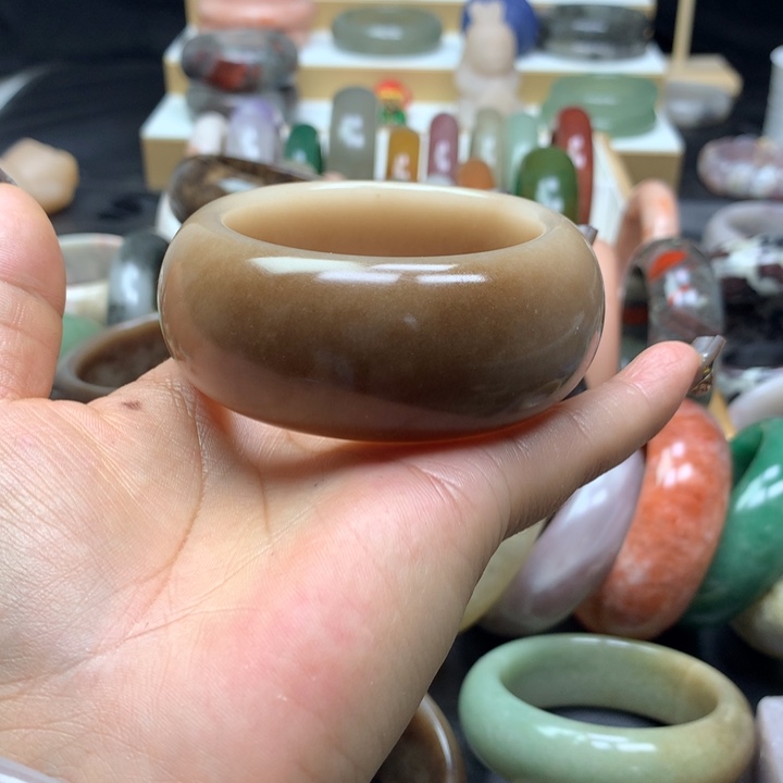 未镶嵌手镯石英质玉＃*华