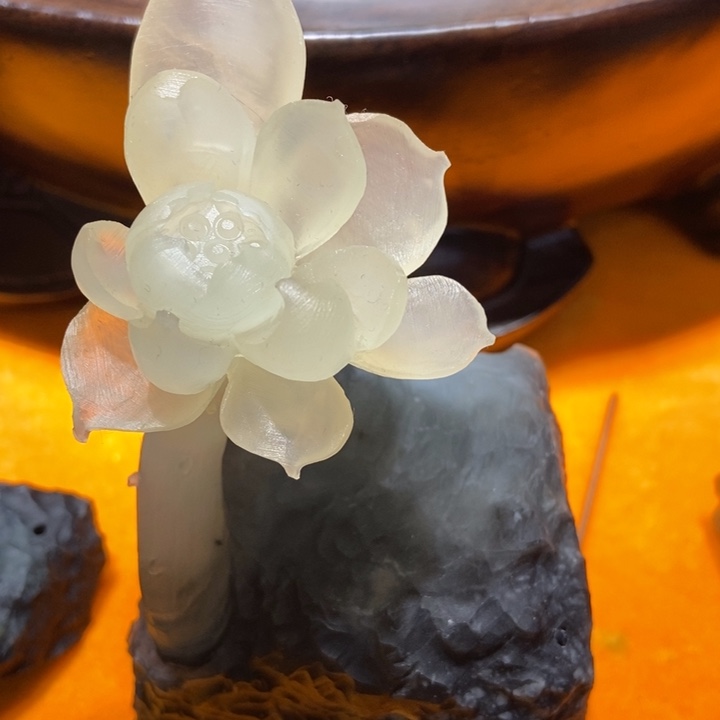 蛇纹石玉摆件合金