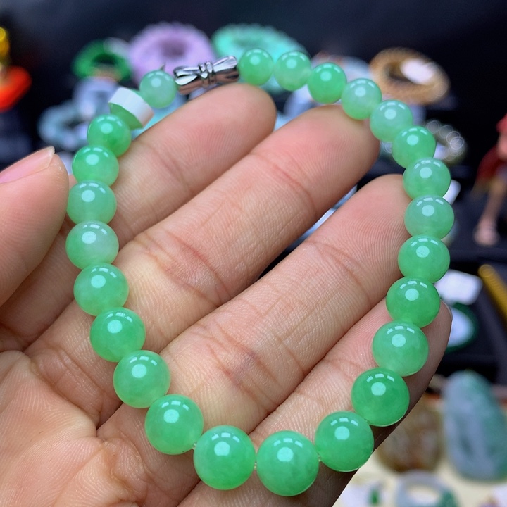 翡翠手链未镶嵌翡翠 7+ 