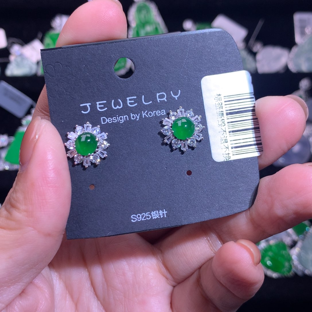 【闪购商品】银S925镶嵌翡翠耳饰