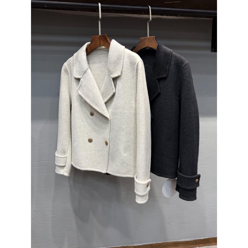 JF2505(聚水潭）长袖休闲风短款拼接大袖毛呢外套时尚女装女士大衣