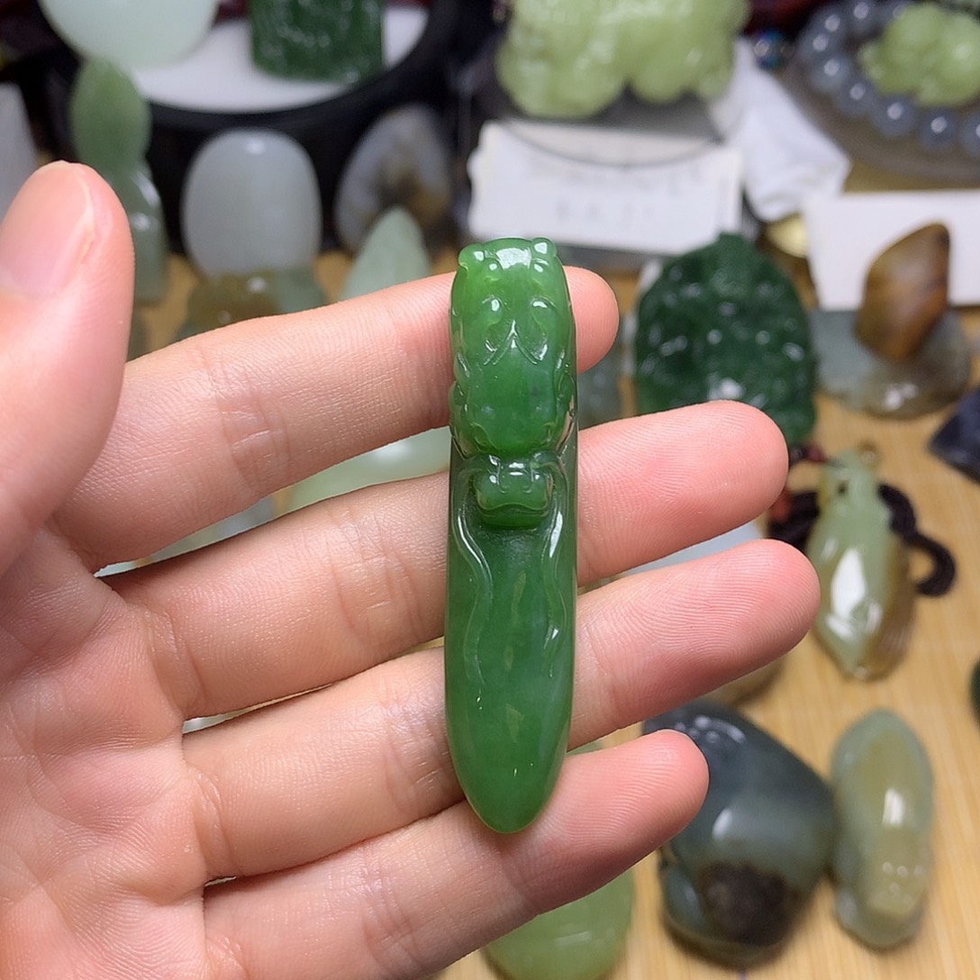 和田玉未镶嵌挂件