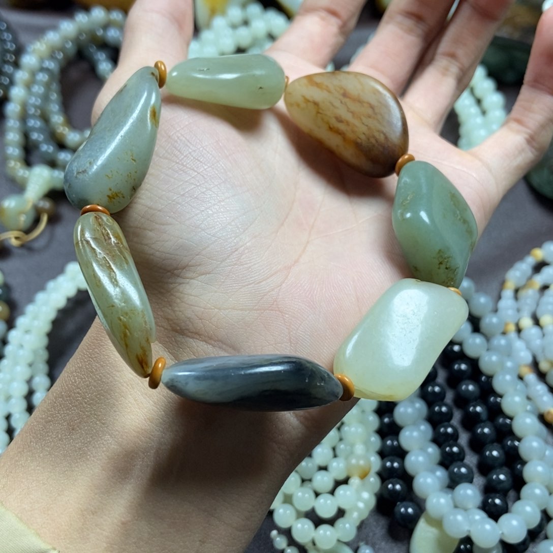 和田玉把件未镶嵌