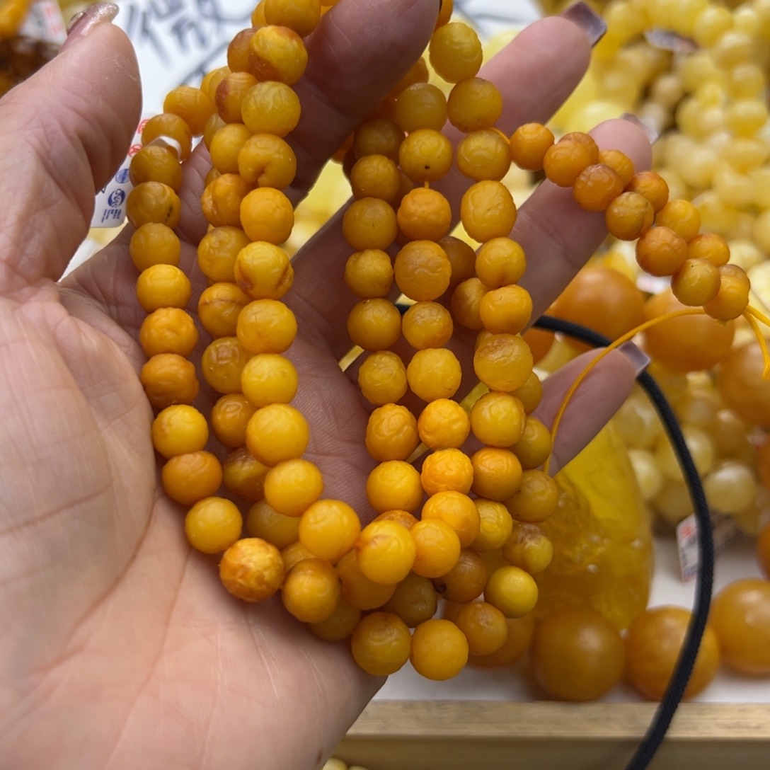 琥珀珠宝奇石未镶嵌