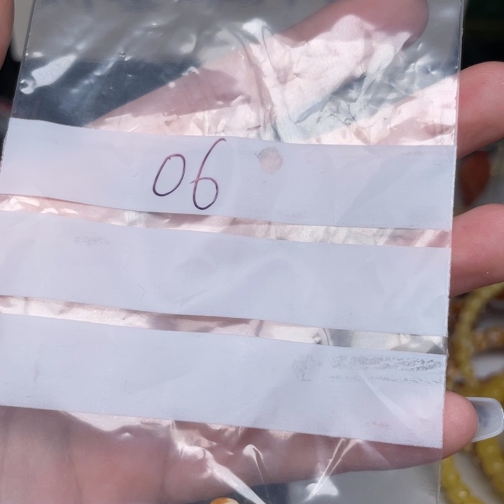 鼻***姆琥珀未镶嵌裸石06号