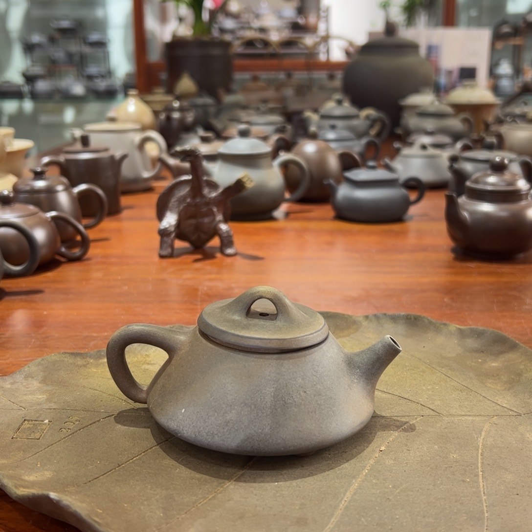 贵台龙窑柴烧茶壶A124