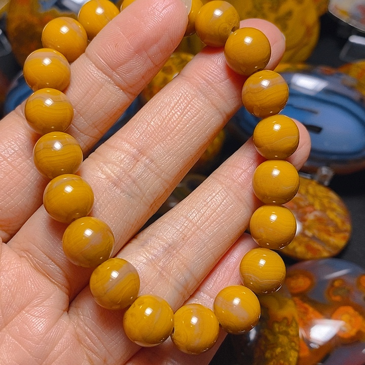 用***4玛瑙/玉髓未镶嵌颈饰