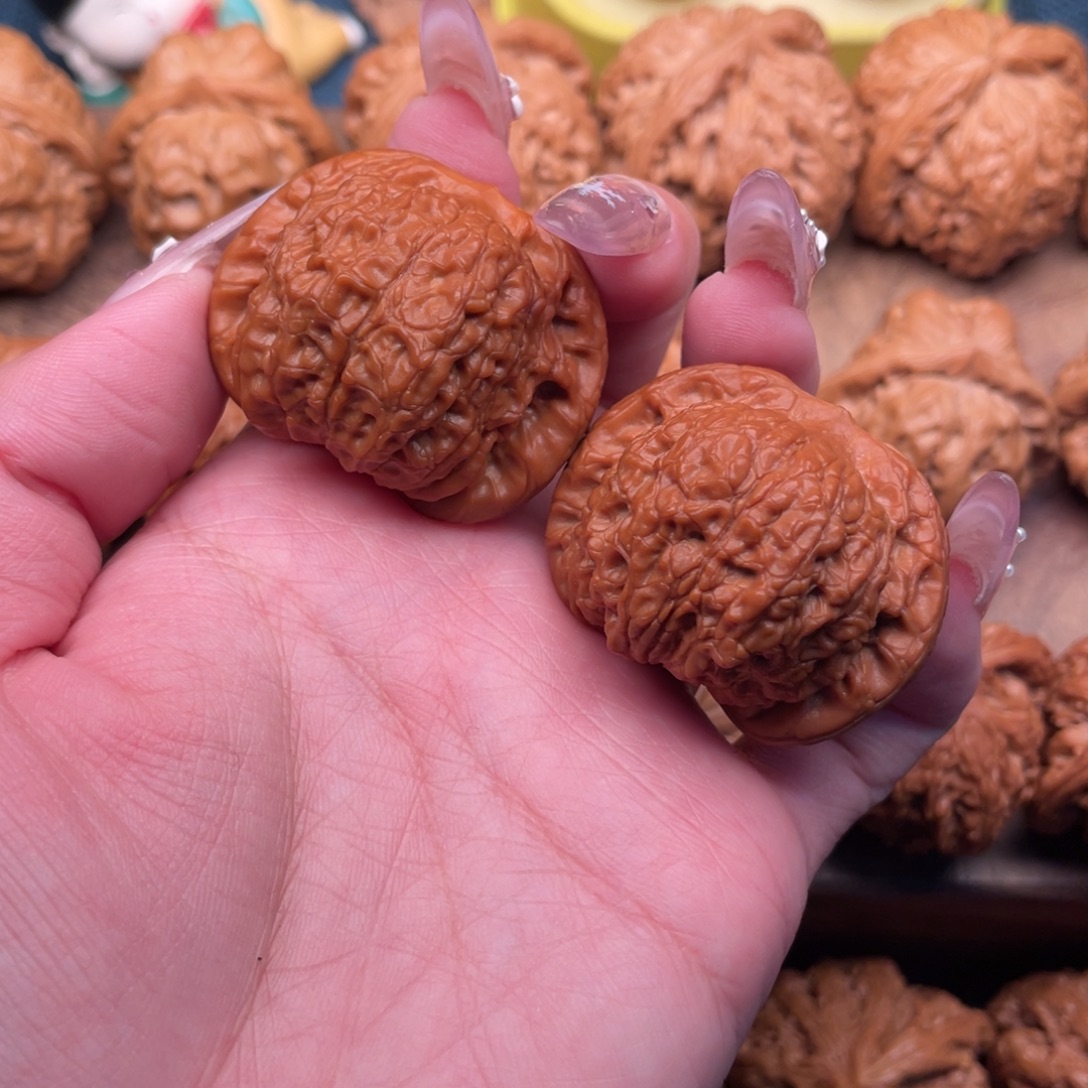 把件文玩核桃满肉血麒麟40