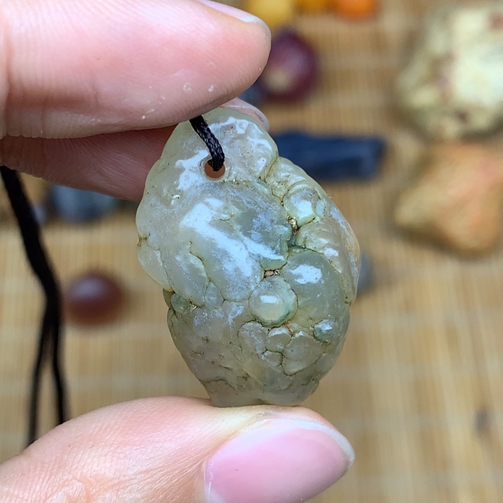 玛瑙/玉髓珠宝半成品未镶嵌龙**鸣168