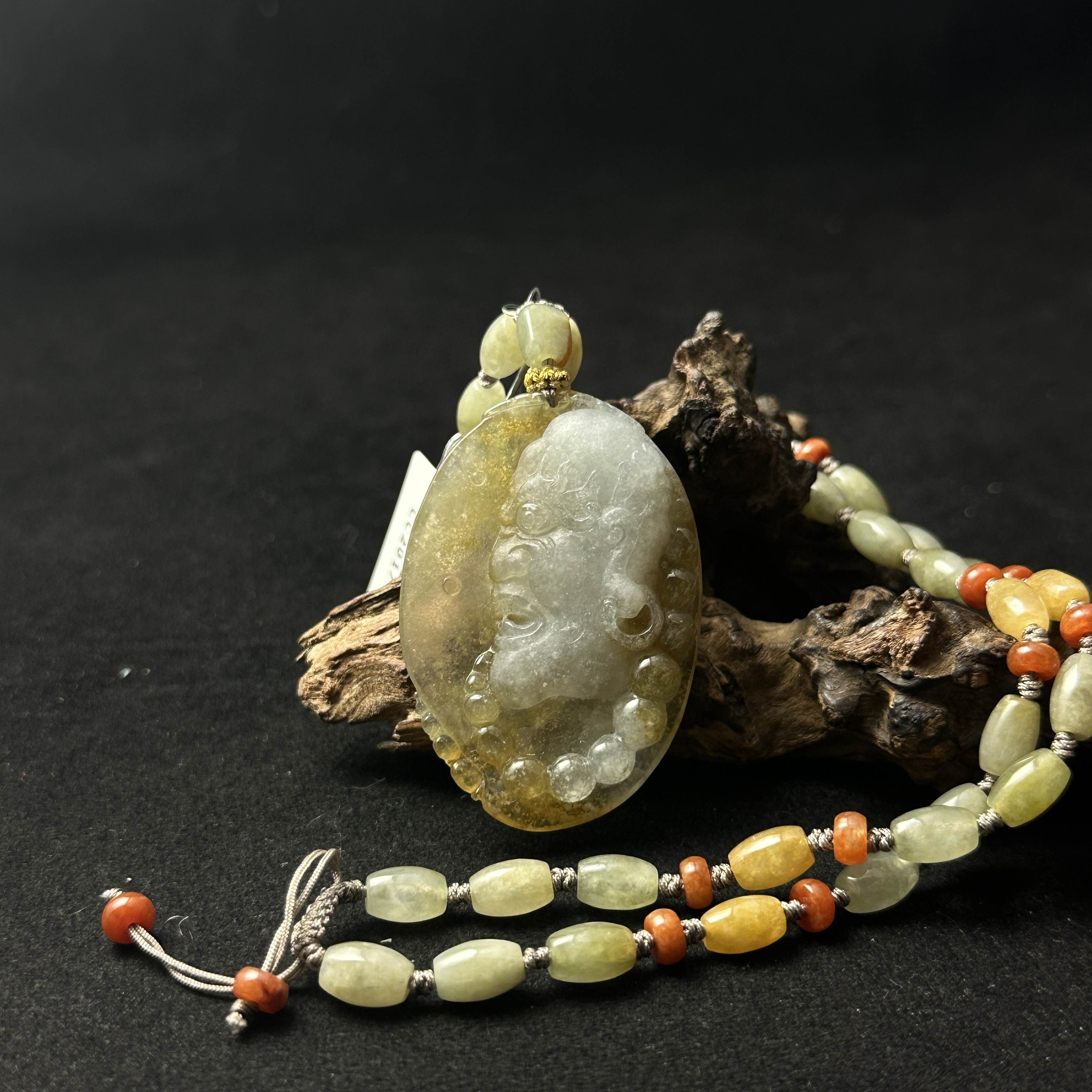 【诚翠拍品第一百一十八期午】翡翠38吊坠CC2017