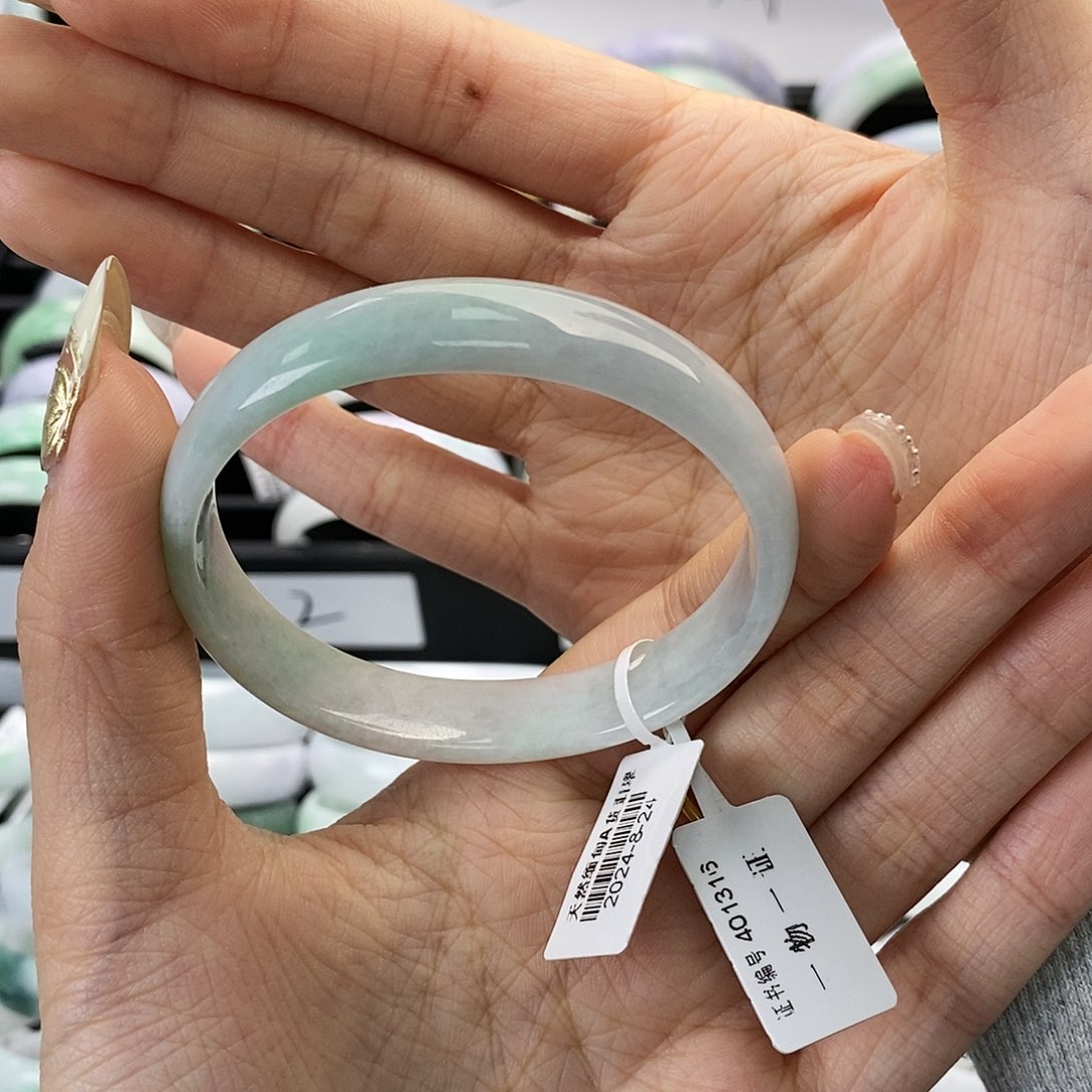 翡翠手链未镶嵌怡*汐