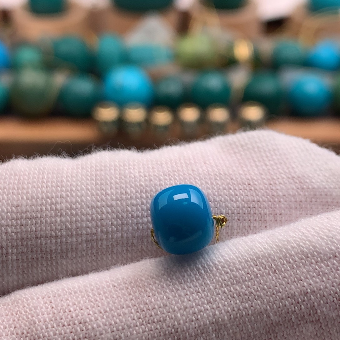 绿松石未镶嵌绿松石7.8*6.8mm