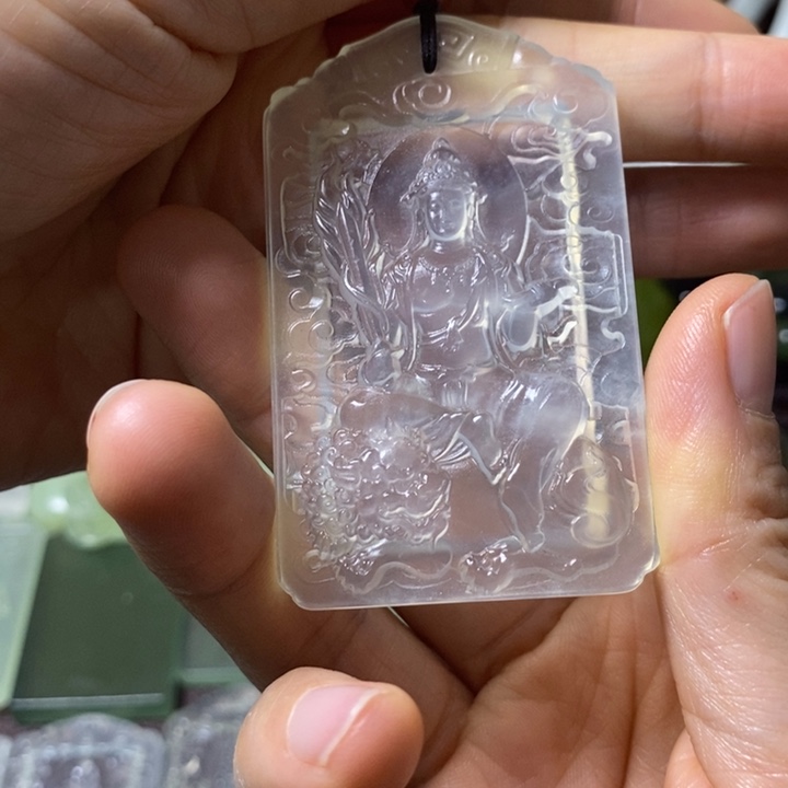 岫玉岫玉挂件未镶嵌肥**头