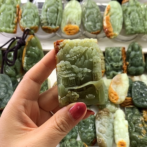 和田玉未镶嵌挂件