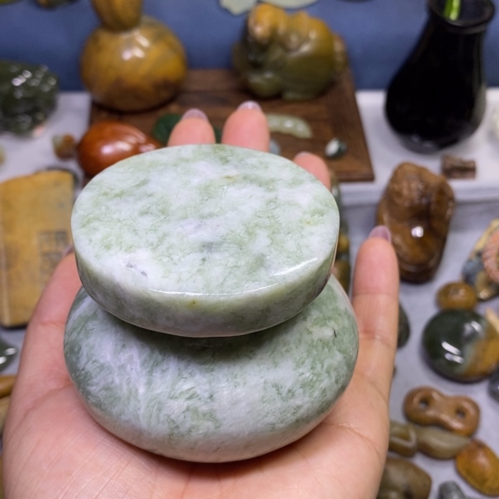 蛇纹石玉未镶嵌岫玉