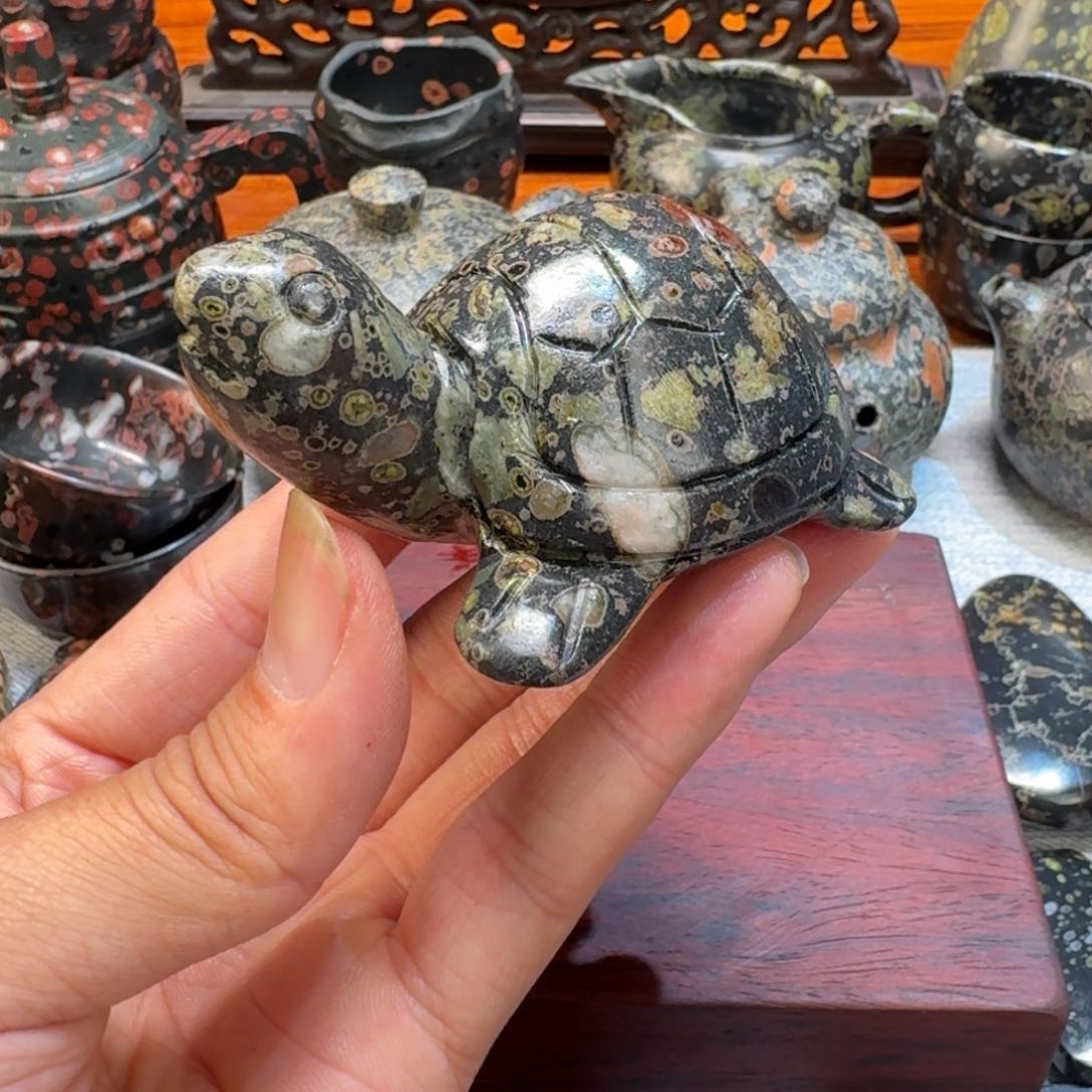 梅花玉手工乌龟茶宠