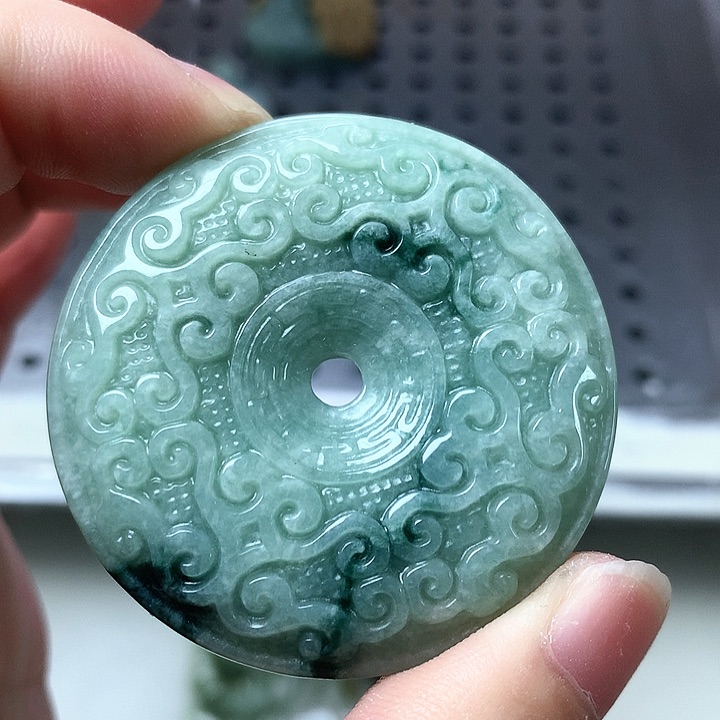 颈饰未镶嵌翡翠缅甸翡翠平安扣