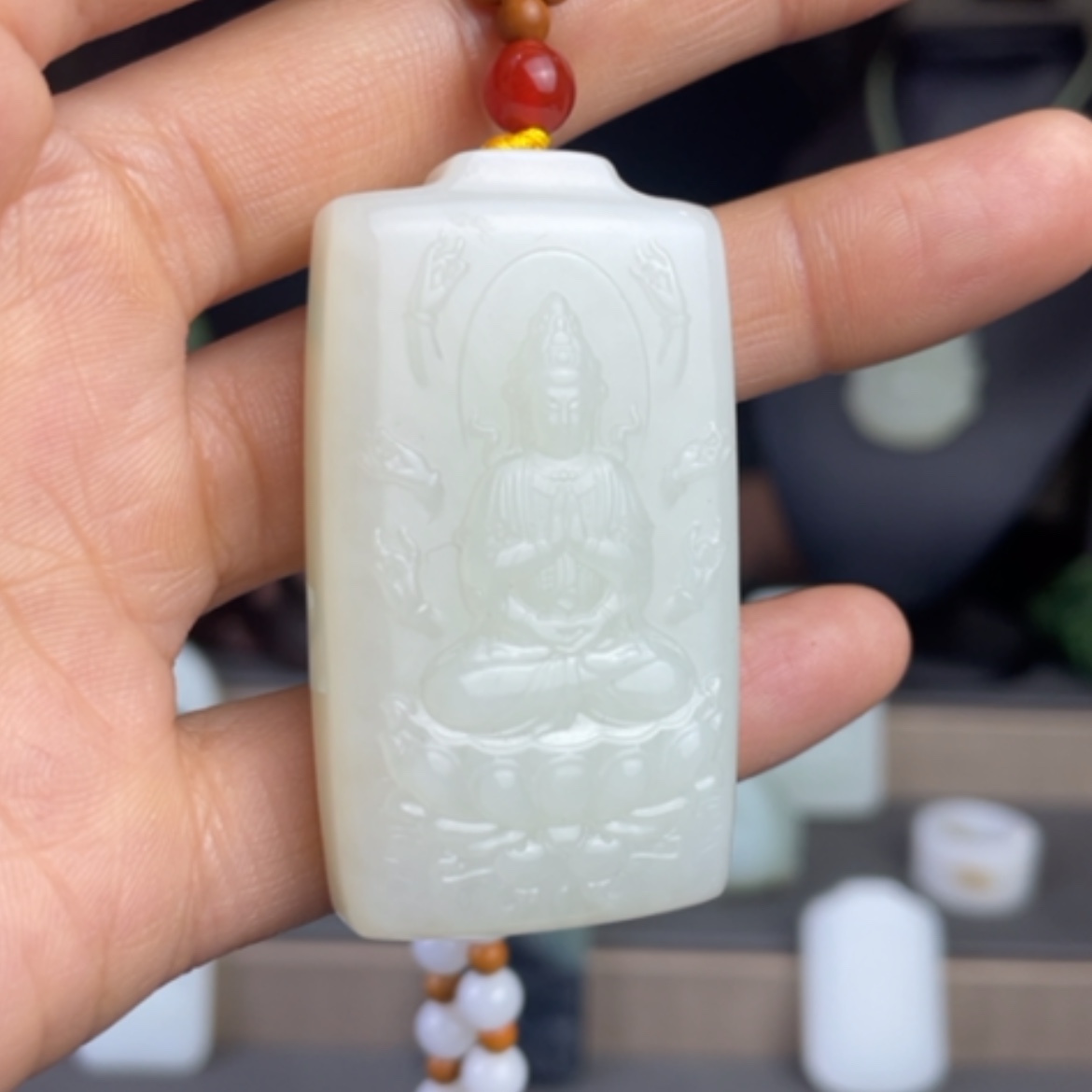 【闪购商品】和田玉颈饰未镶嵌泡*?