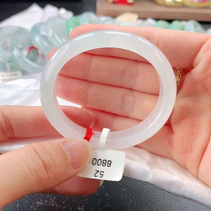 未镶嵌手镯翡翠缅甸A货翡翠手镯贵妇