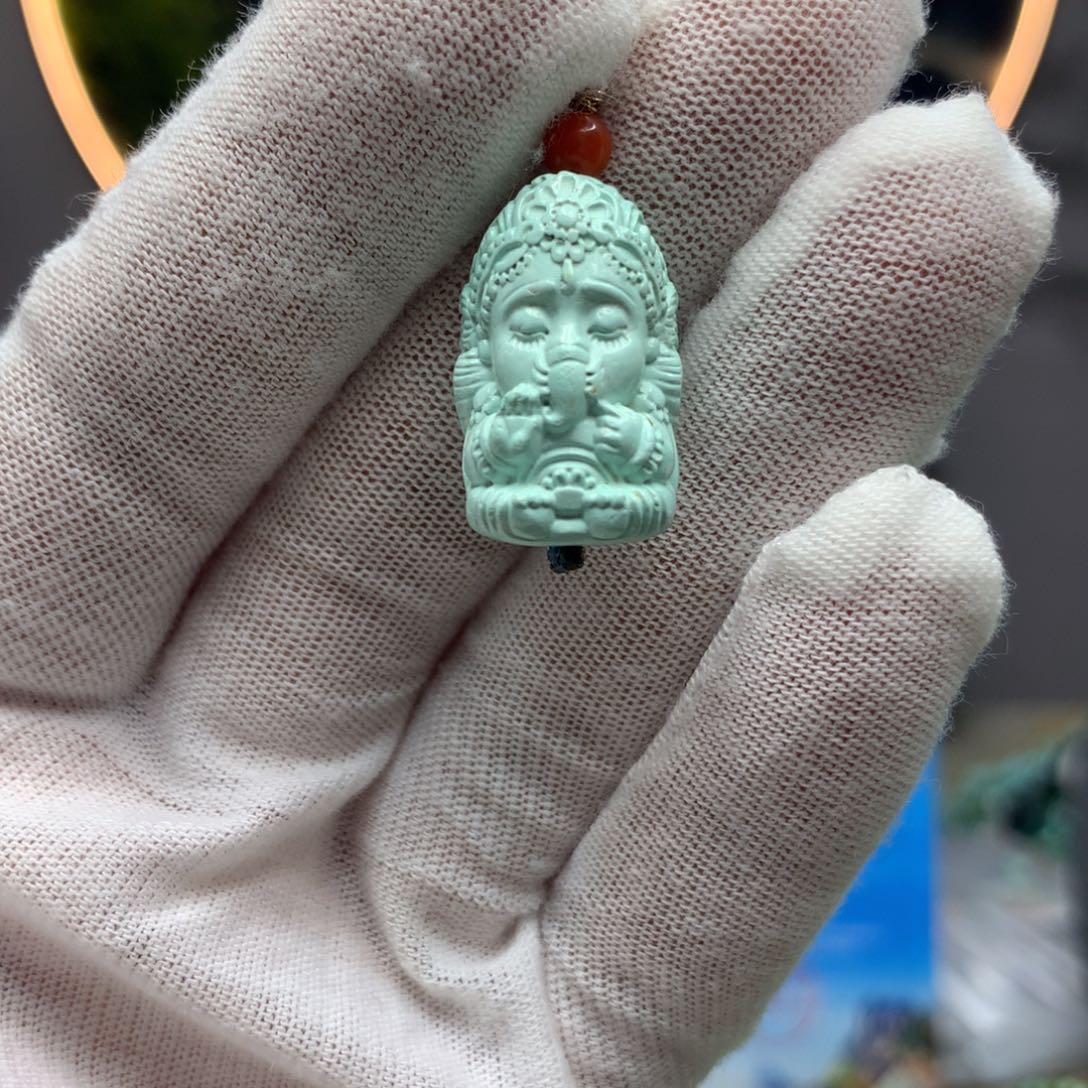 绿松石挂件未镶嵌