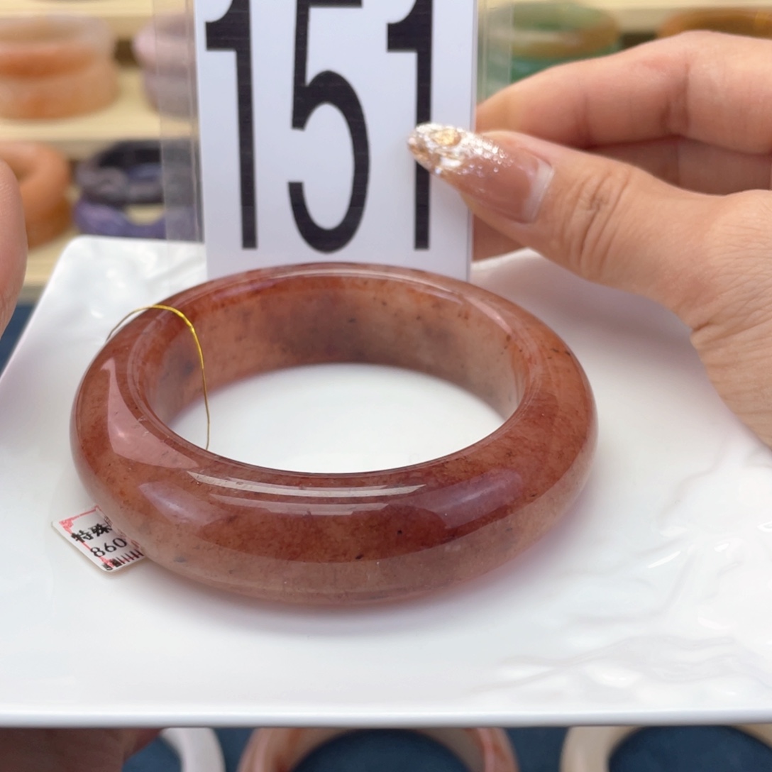 石英质玉未镶嵌手镯