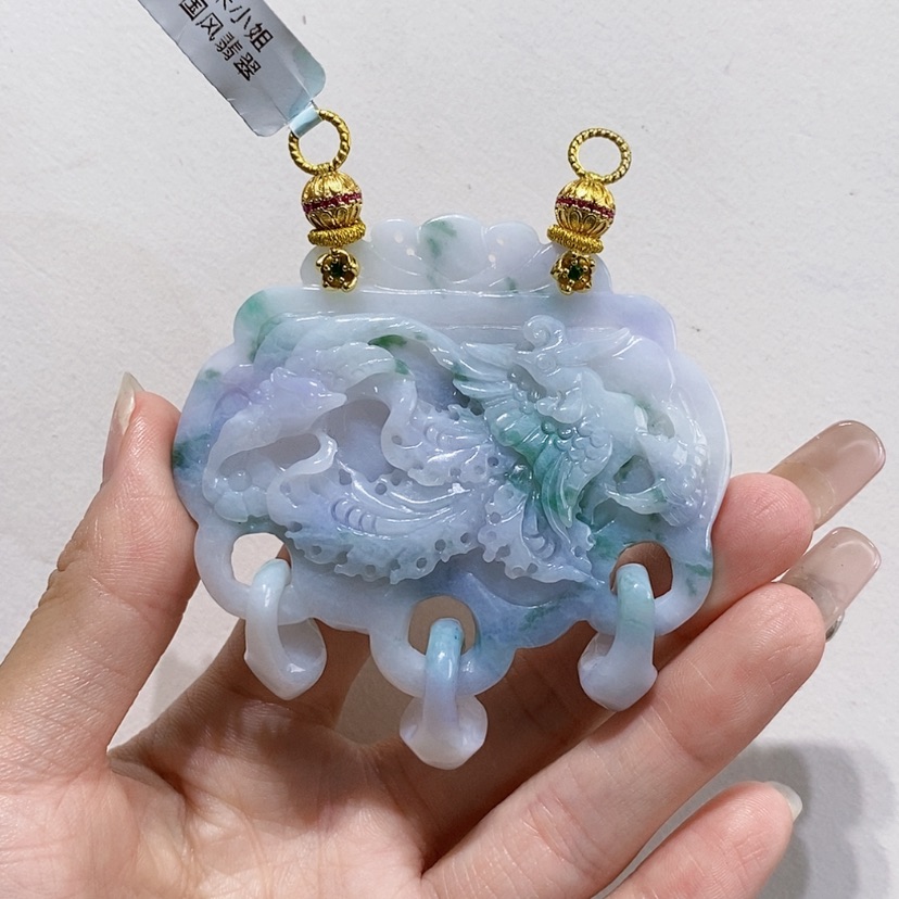 【闪购商品】翡翠未镶嵌颈饰