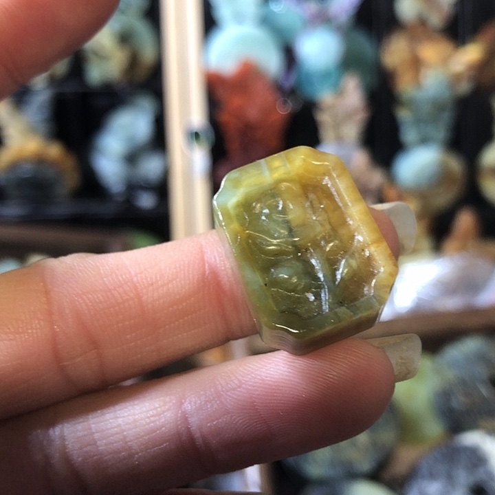 岫玉未镶嵌岫玉挂件