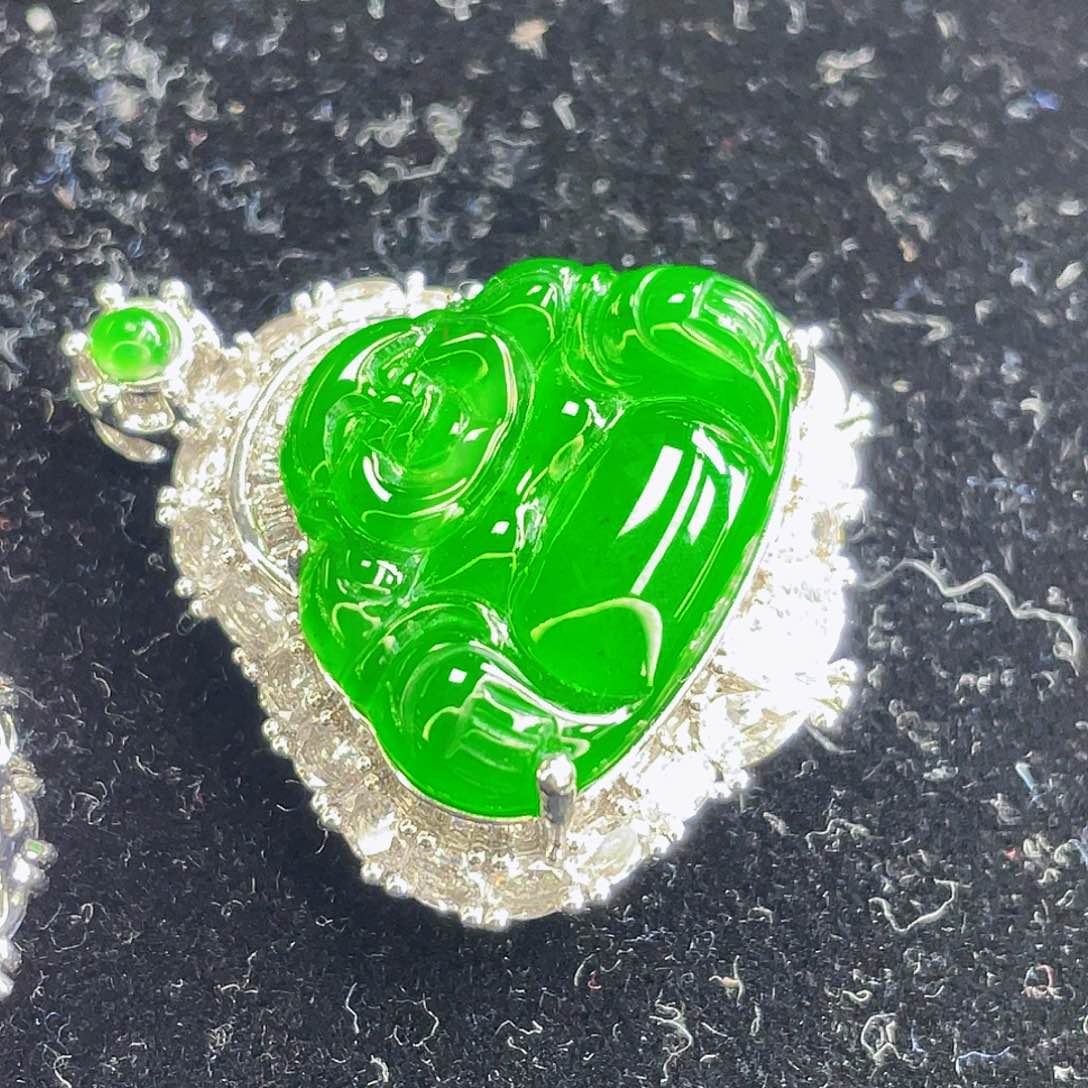 翡翠吊坠(不含链)未镶嵌