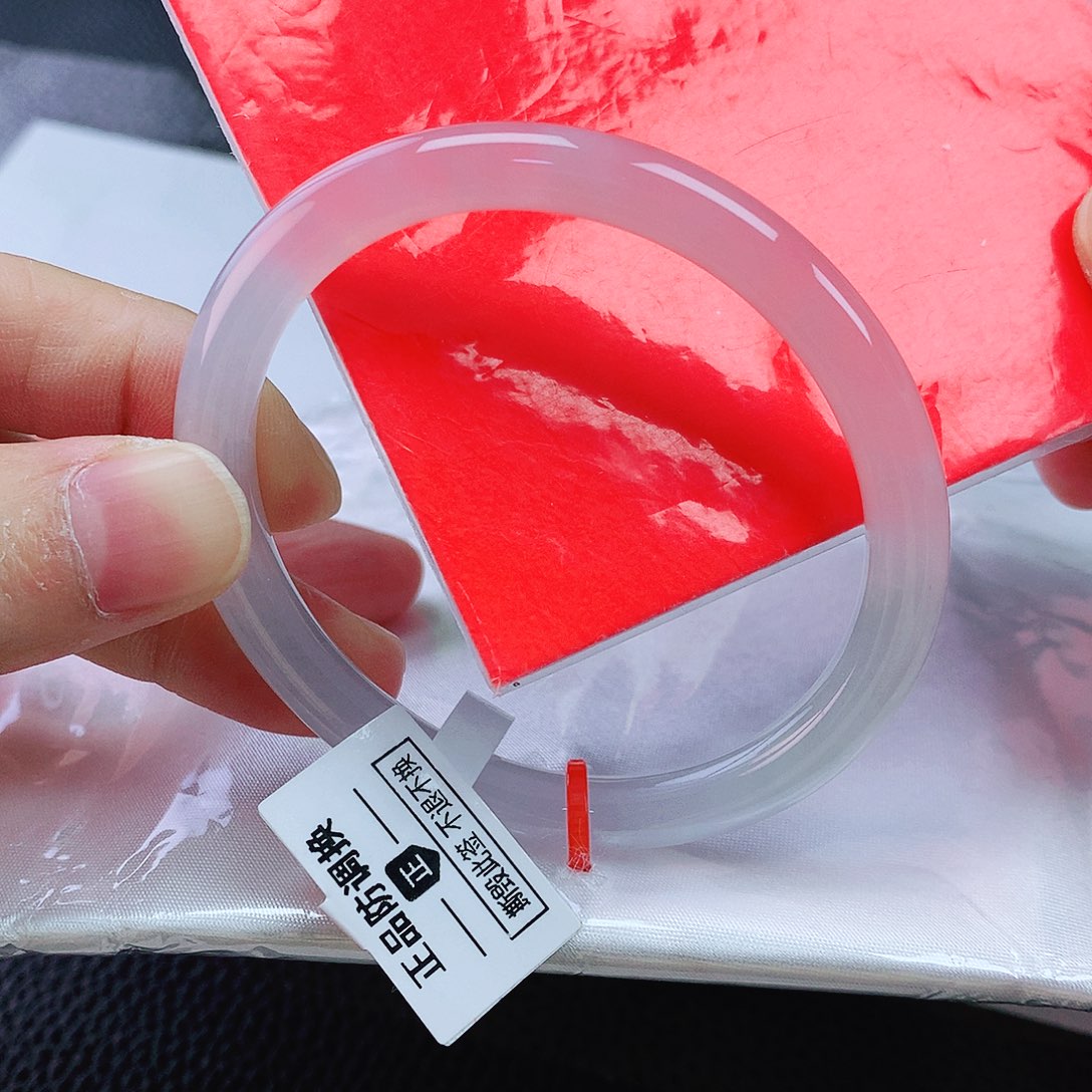 翡翠手镯未镶嵌53贵妃