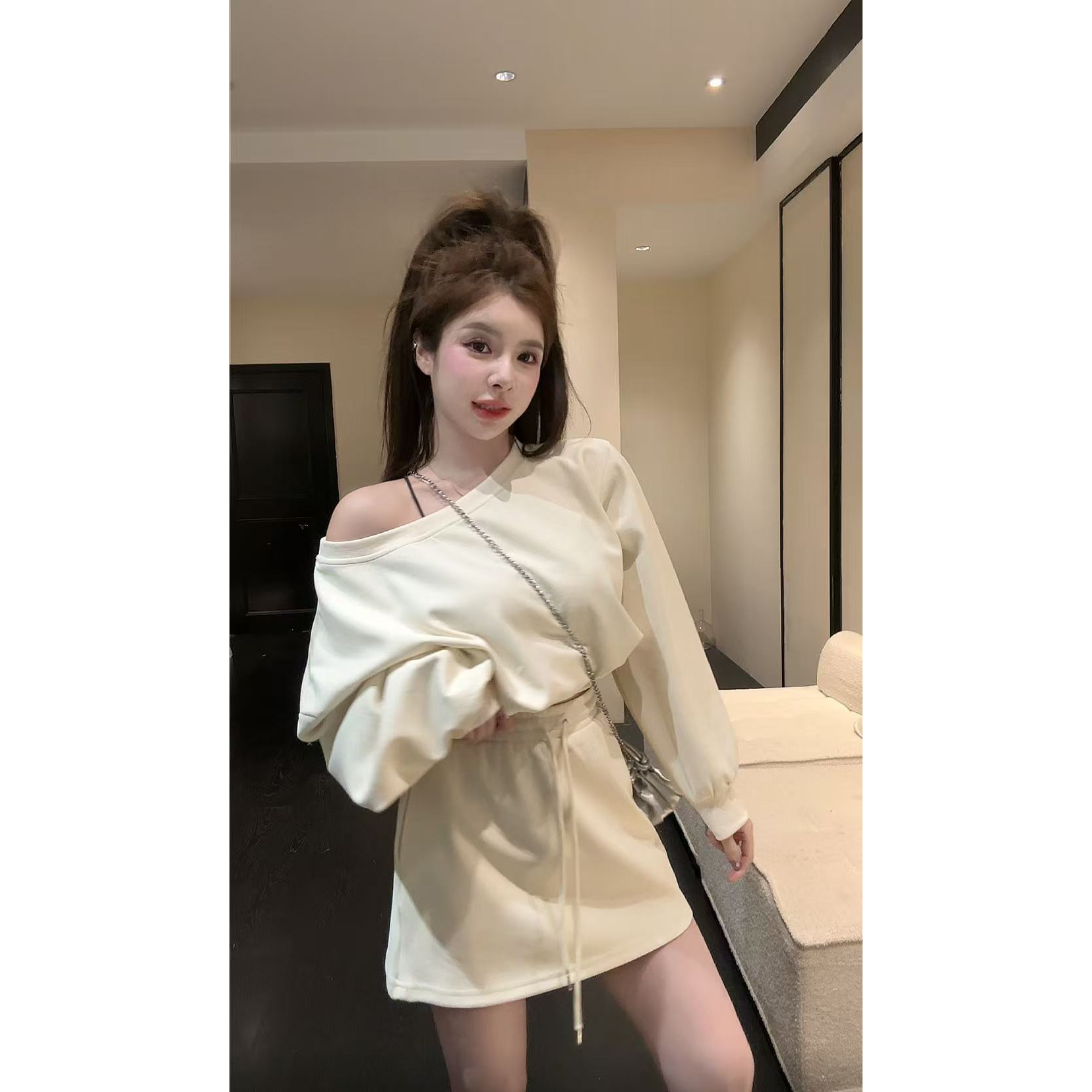 【HuiHui】长袖法式抽绳休闲风衬衫秋季时尚套装（L0113）