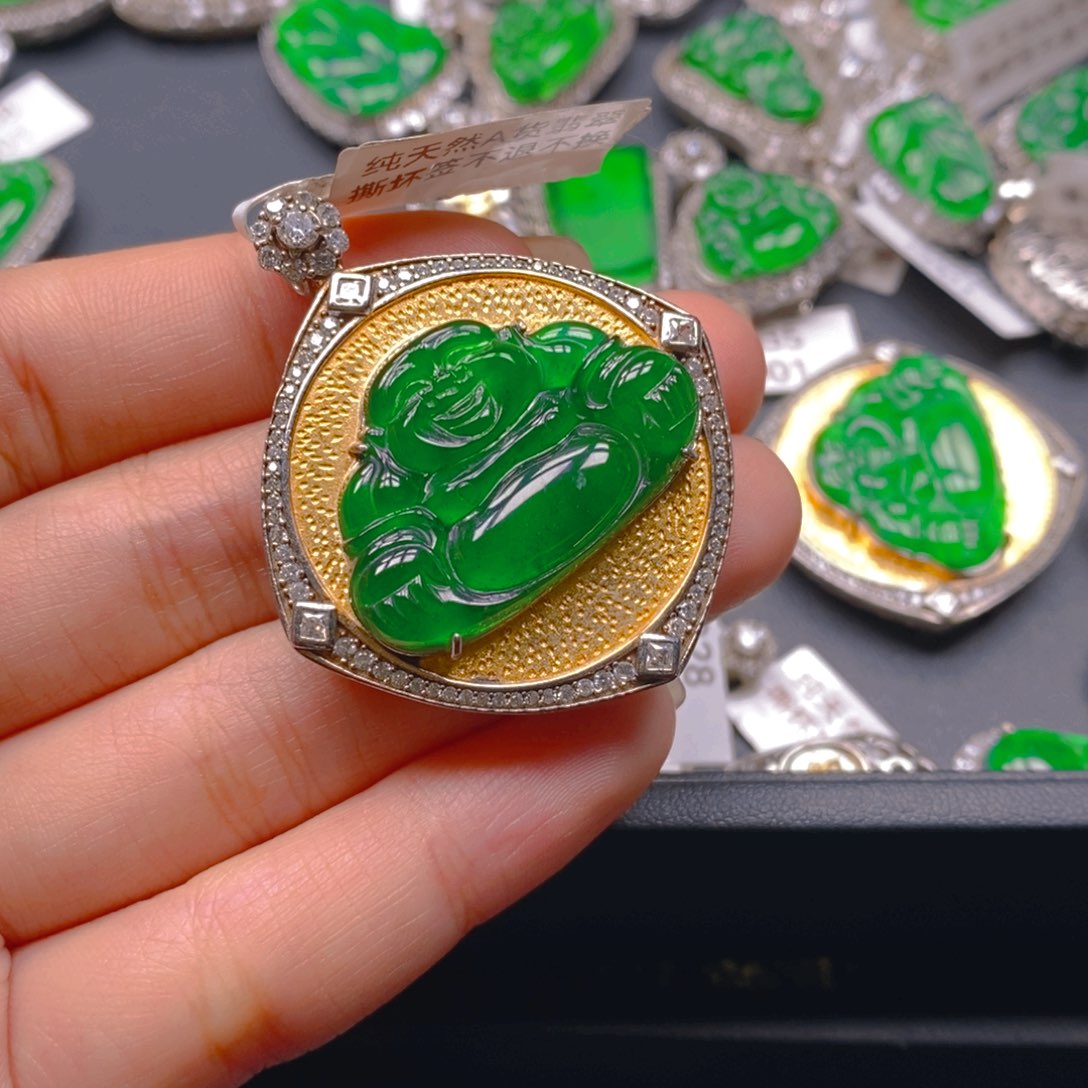 翡翠颈饰银S925镶嵌88888888