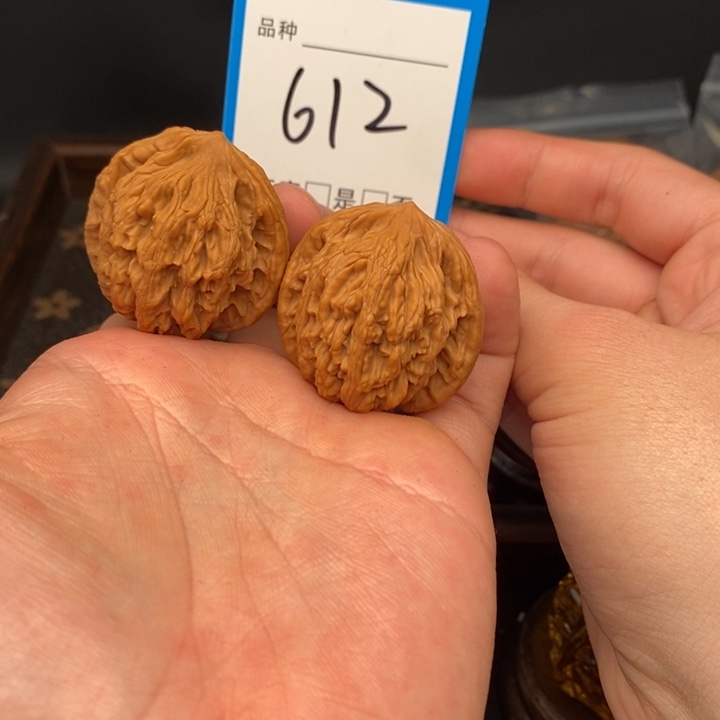 吊坠文玩核桃麦虎35