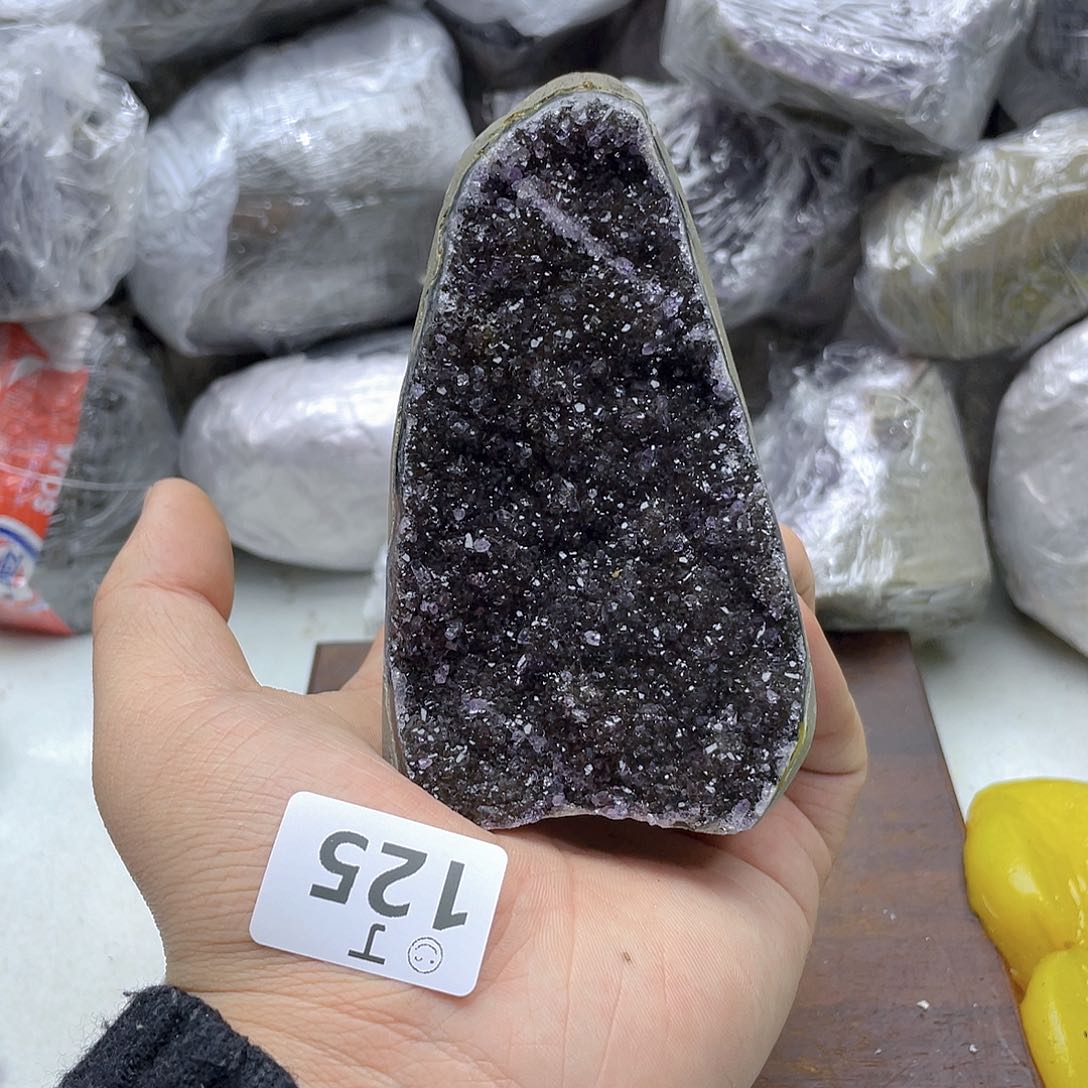 紫晶大型摆件（非配饰）未镶嵌