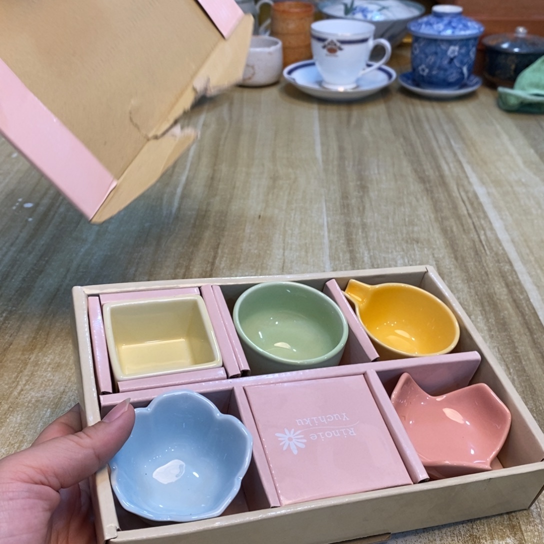 元***西瓷片易雅集工艺品有限公司