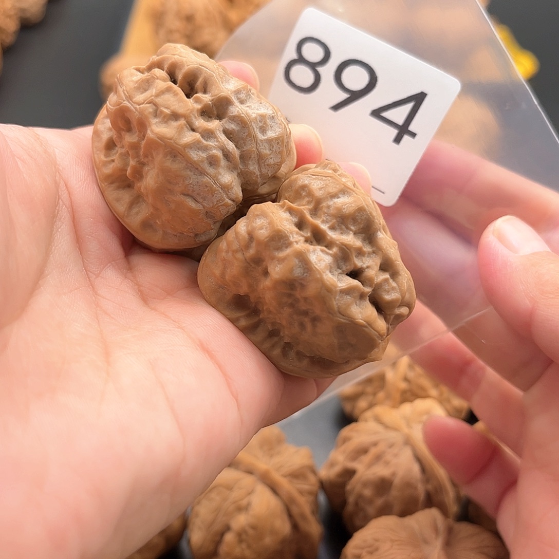 把件文玩核桃蛙蛙精品38度42四开背