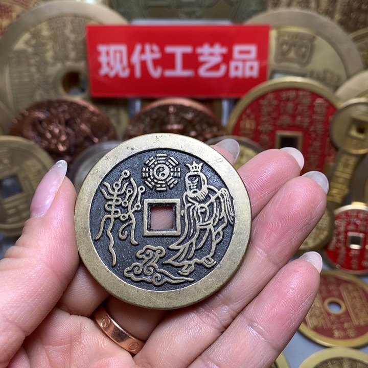 铜现代工艺品翻砂铸造老君随机发