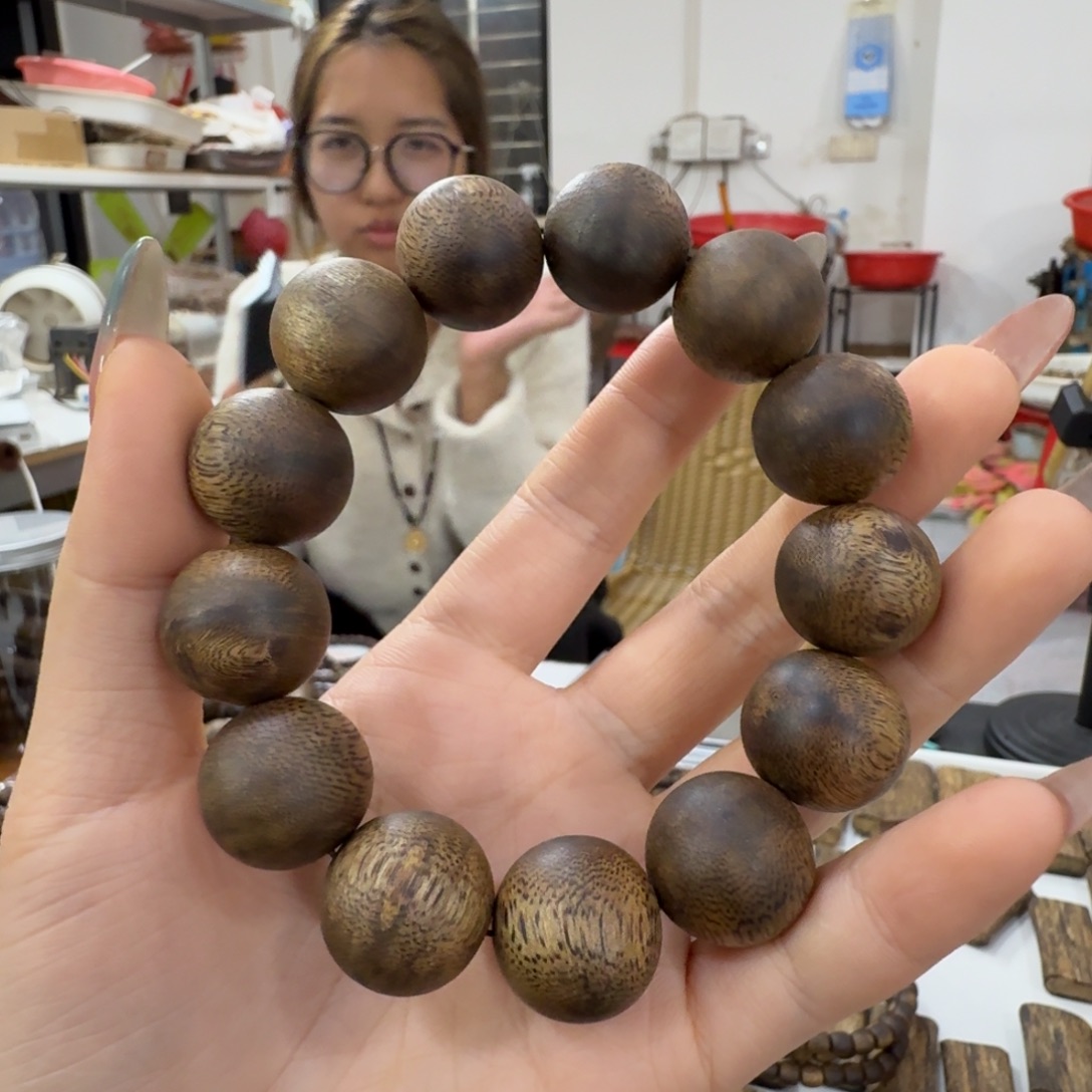 穿***女线香奇楠沉香原木