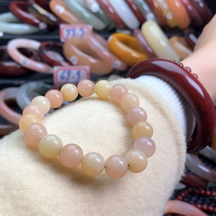 石英质玉手链未镶嵌