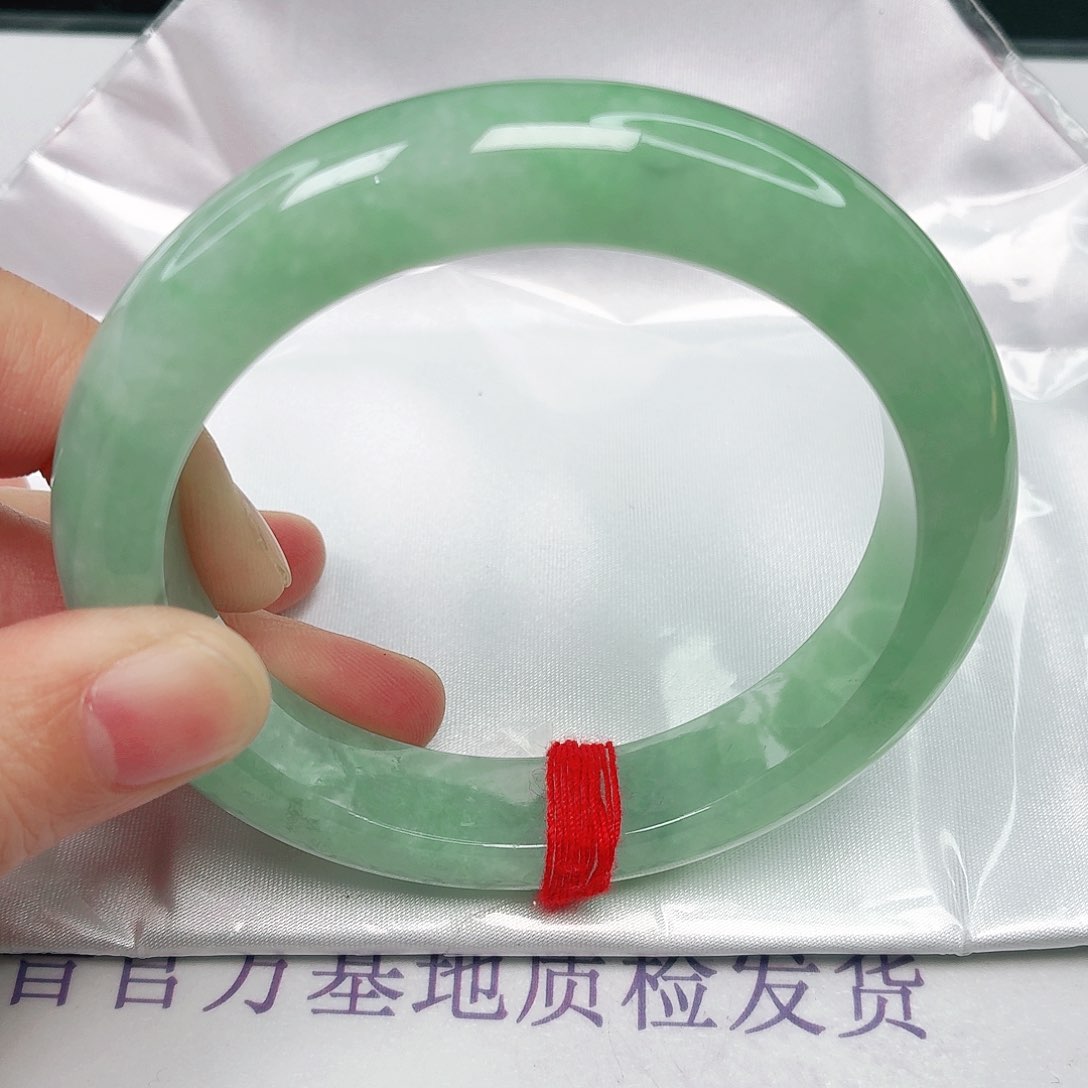 未镶嵌手镯翡翠59
