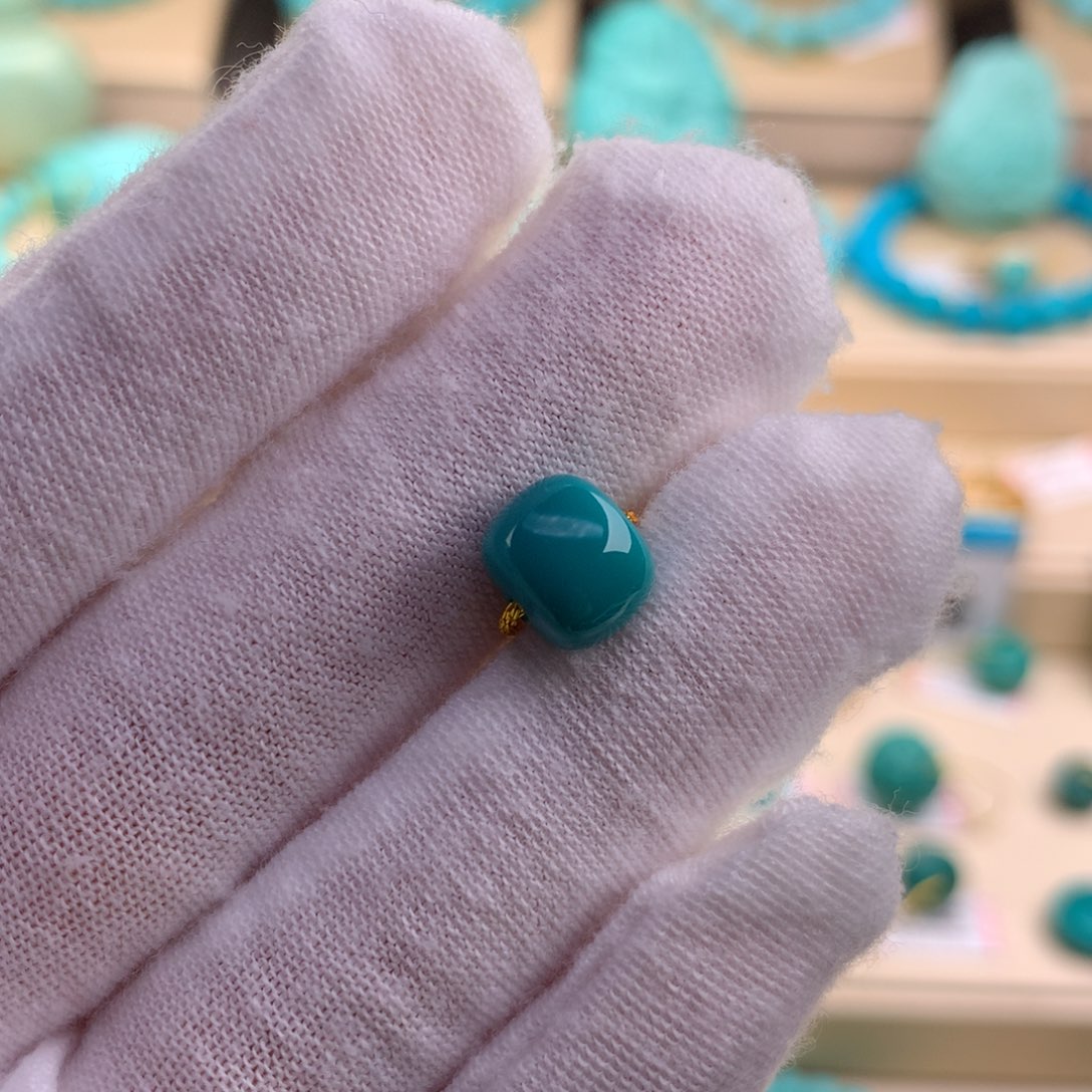 绿松石珠宝奇石未镶嵌8.9×7.6